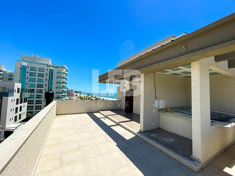 Cobertura Triplex com 4 suítes a poucos metro da Praia Brava. — foto 9