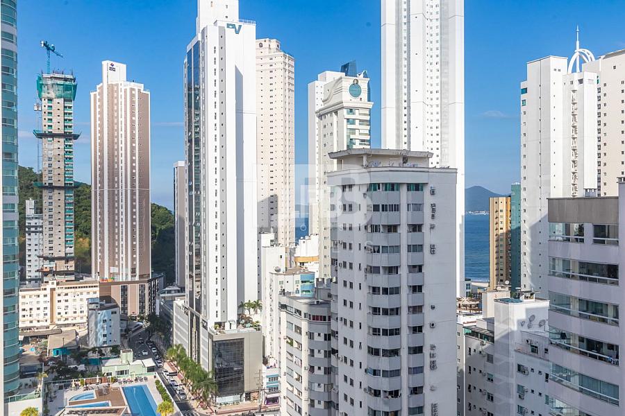 Apartamento mobiliado com 4 suítes no Costa Esmeralda — foto 8