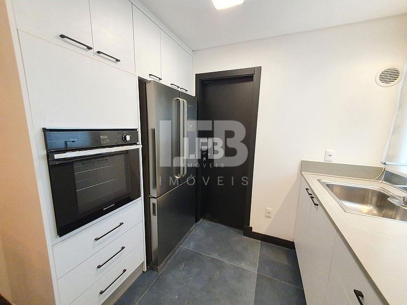 Cobertura Duplex de 3 suítes no Bairro Pioneiros, Balneário Camboriú — foto 12