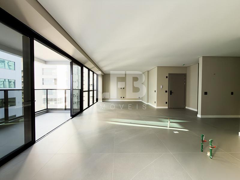 Apartamento com 4 quartos à venda, 255m², 5 banheiros, 3 garagens - Centro - Balneário Camboriú — foto 2