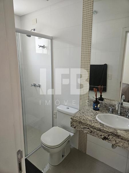 Apartamento semi mobiliado com 3 suítes e 2 vagas à venda no Edifício Costa Norte – 107m² em Balneário Camboriú — foto 18