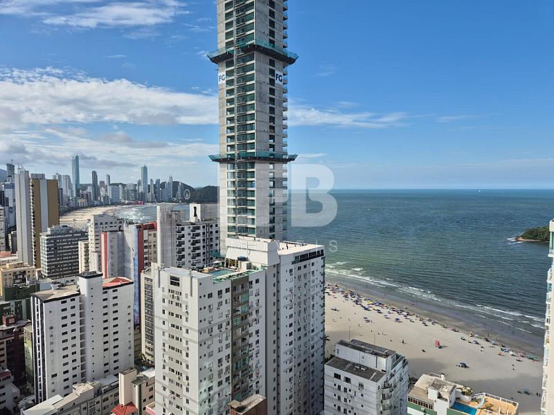 Apartamento com 4 suítes no La Belle Tour Residence — foto 24