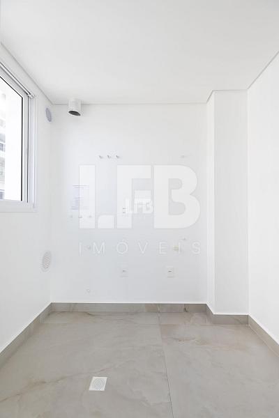 Apartamento Vista Mar com 4 suítes no Le Blanc Residence na Praia Brava de Itajaí — foto 8