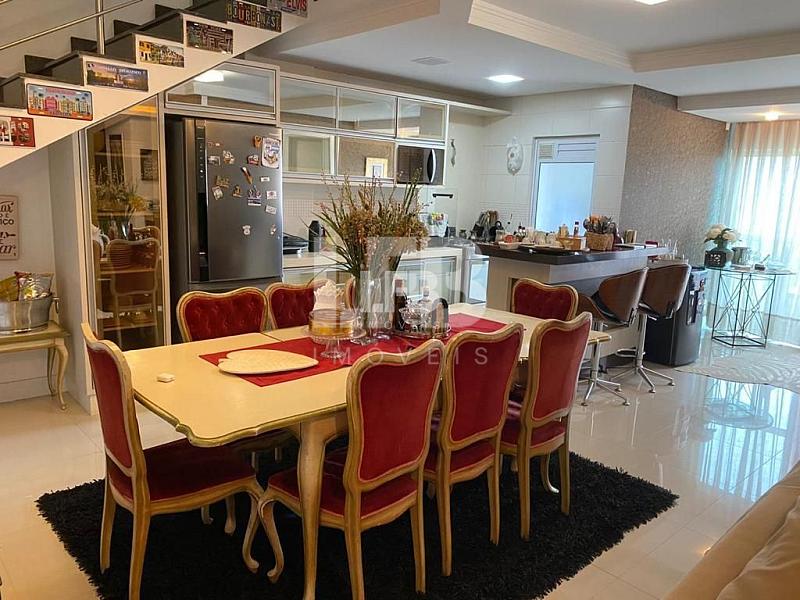 Apartamento duplex com 3 suites, 2 vagas a 150m do mar - Praia Brava. — foto 2