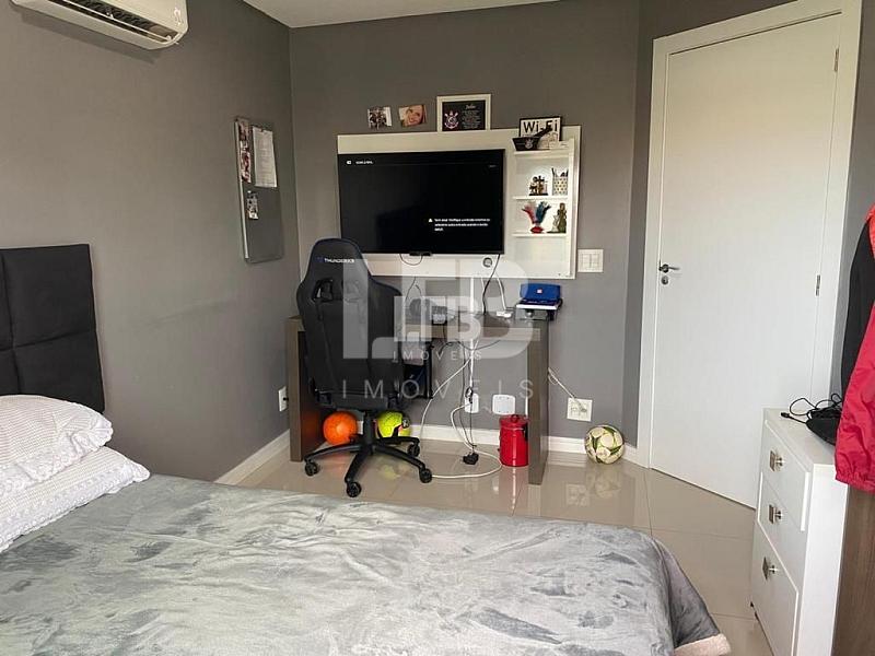 Apartamento duplex com 3 suites, 2 vagas a 150m do mar - Praia Brava. — foto 4