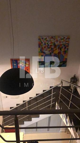 Apartamento duplex com 3 suites, 2 vagas a 150m do mar - Praia Brava. — foto 5