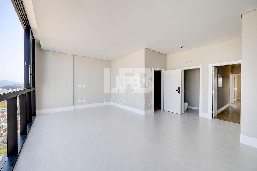 Apartamento com 4 quartos à venda, 135m², 4 banheiros, 3 garagens - Centro - Balneário Camboriú — foto 7