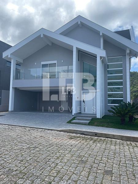 Casa no Condomínio Haras Rio do Ouro em Balneário Camboriú — foto 2