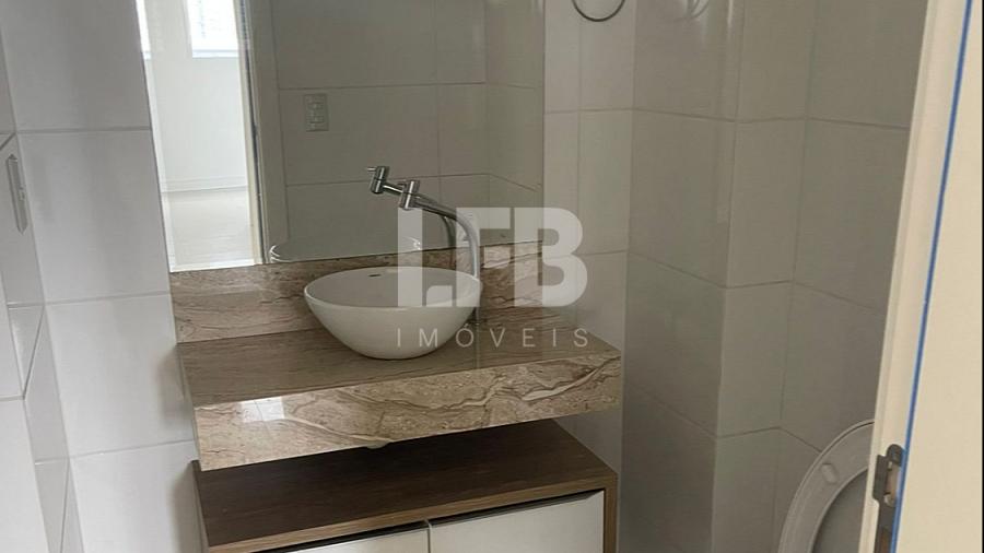 Apartamento no Centro de Itajaí com 3 dormitórios e 2 vagas de garagem — foto 5