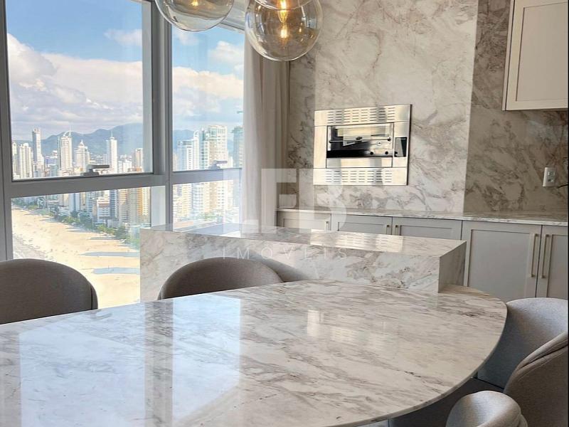 Apartamento com 3 quartos à venda, 164m², 4 banheiros, 3 garagens - Pioneiros - Balneário Camboriú — foto 2