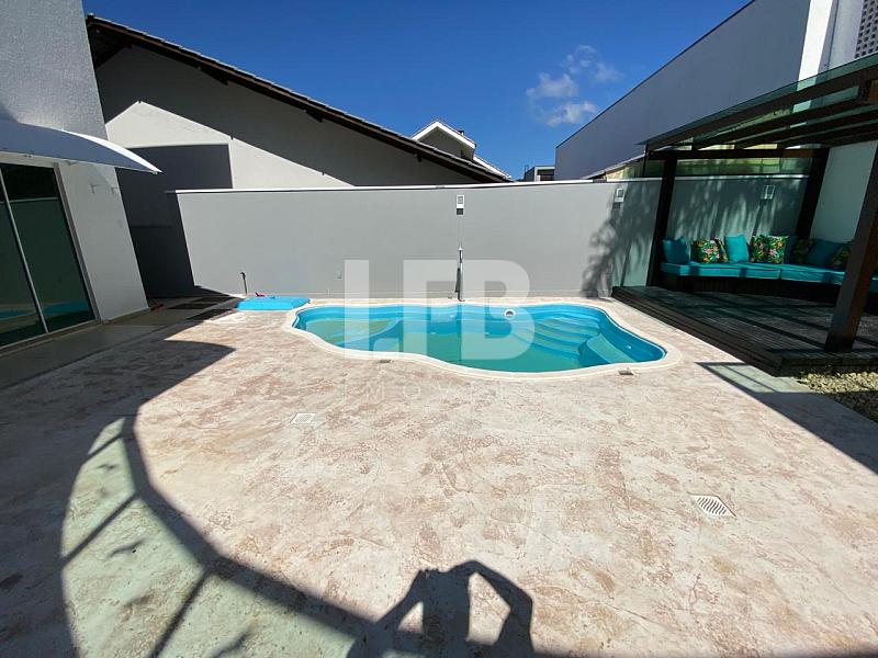 Casa com 6 dormitorios no no Condomínio Vila Rica - Balneário Camboriú — foto 10