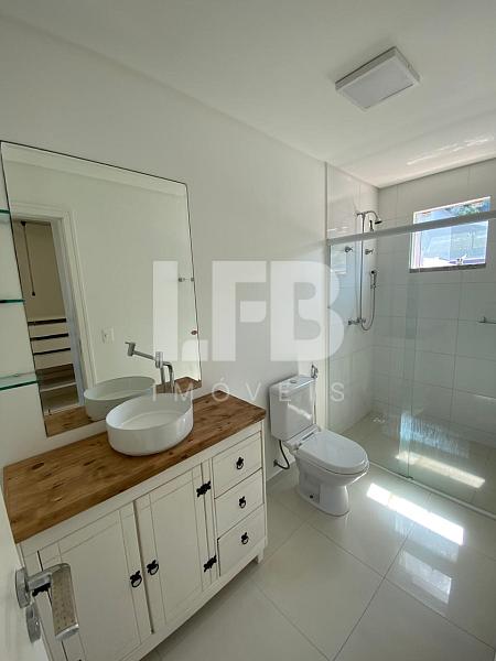 Casa com 6 dormitorios no no Condomínio Vila Rica - Balneário Camboriú — foto 39