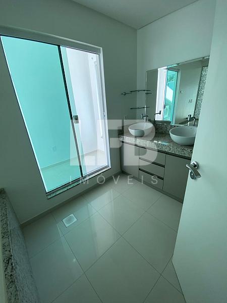 Casa com 6 dormitorios no no Condomínio Vila Rica - Balneário Camboriú — foto 42