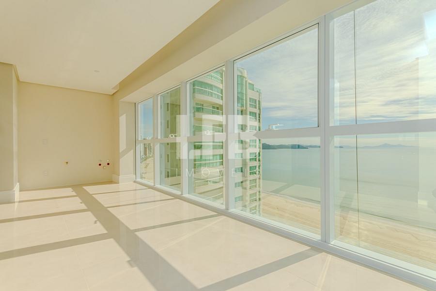 Apartamento com 4 quartos à venda, 196m², 5 banheiros, 3 garagens - Barra Sul - Balneário Camboriú — foto 3