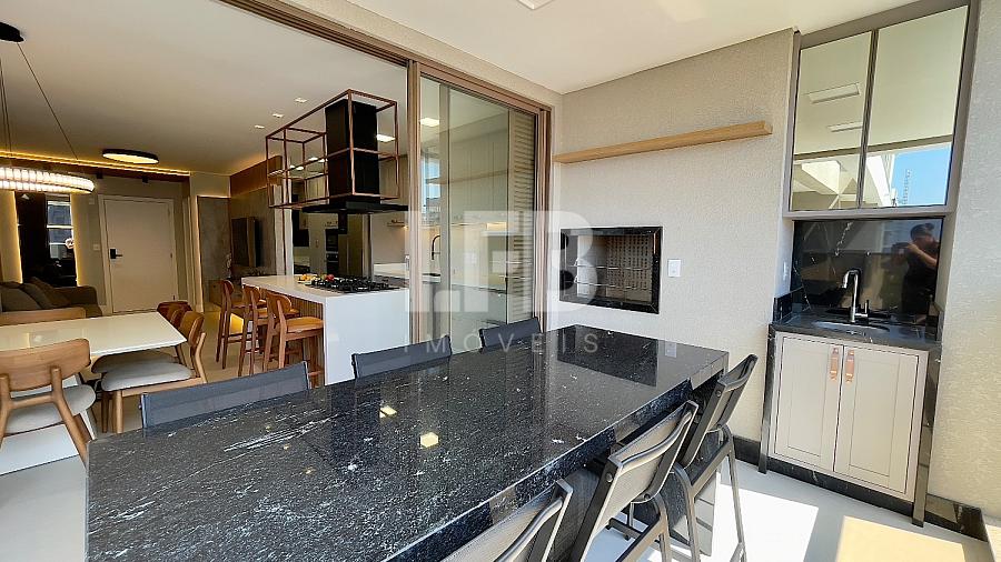 Apartamento Vista Mar na Praia Brava Mobiliado, equipado e decorado com 3 suítes a menos de 150m do mar! — foto 3