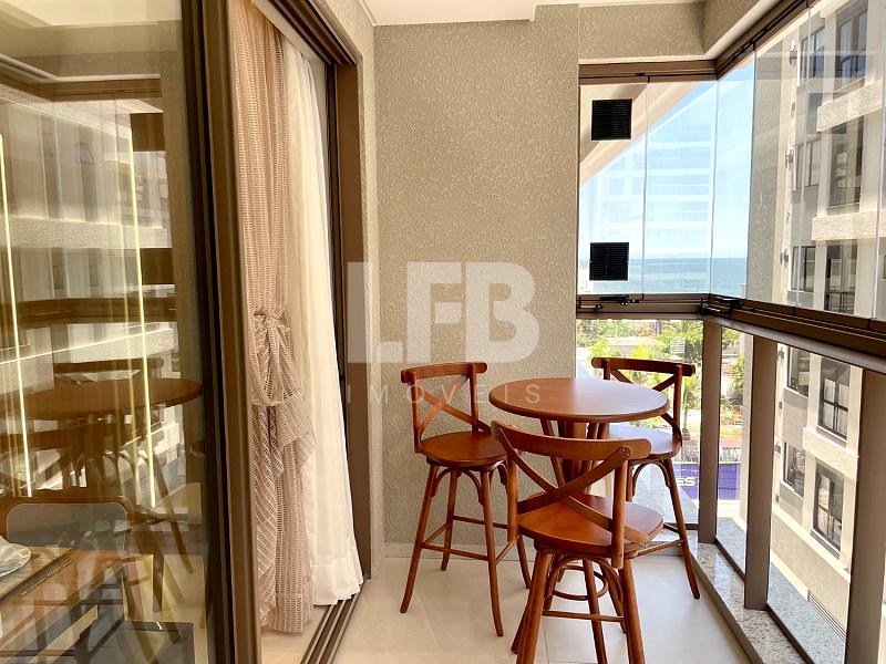 Apartamento na Praia Brava Mobiliado, equipado e decorado com 3 suítes a menos de 150m do mar! — foto 4