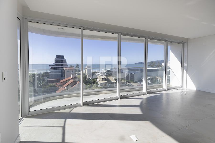 Apartamento com 4 quartos à venda, 210m², 4 banheiros, 4 garagens - Praia Brava - Itajaí — foto 2