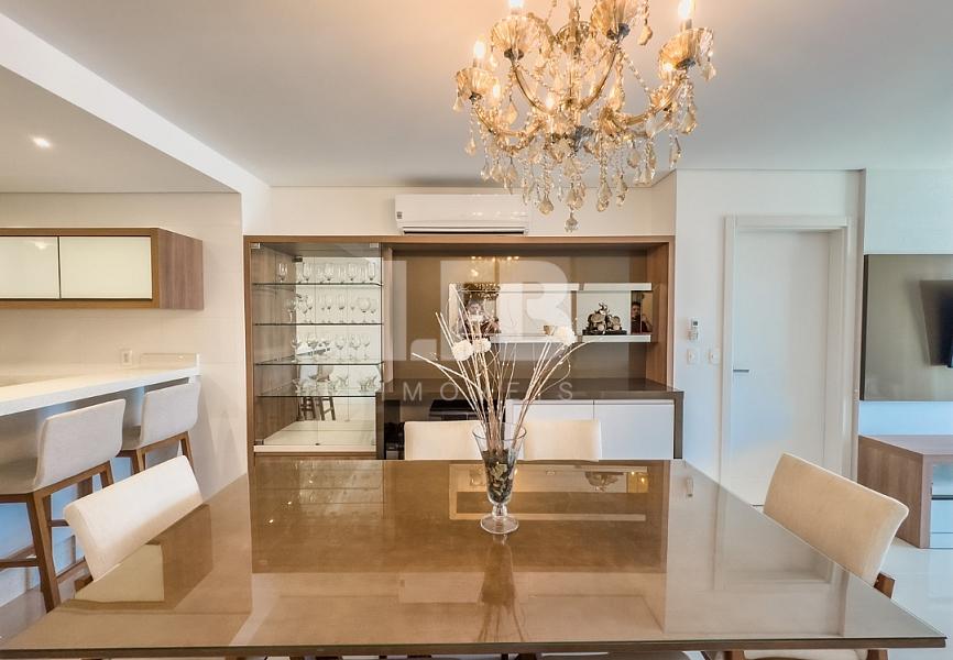 Apartamento Mobiliado com 3 Dorm. (1 Suíte) no Amores da Brava a 160m do Mar na — foto 4