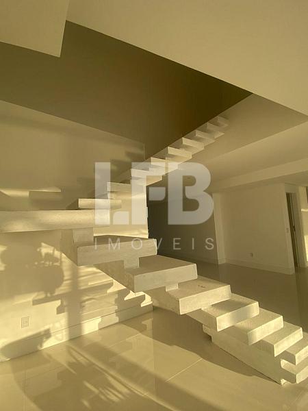 Apartamento com 7 quartos à venda, 421m², 8 banheiros, 4 garagens - Barra Sul - Balneário Camboriú — foto 2