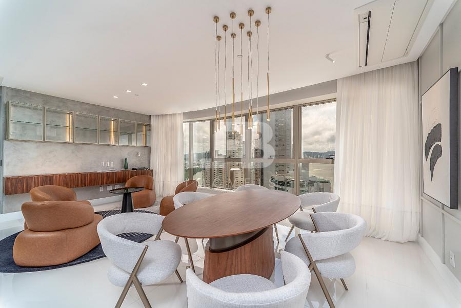Apartamento com 4 quartos à venda, 261m², 5 banheiros, 4 garagens - Barra Sul - Balneário Camboriú — foto 5