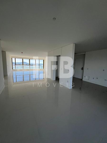 Yachthouse com 4 suítes, 265 m²  andar alto - Barra Sul - Bal. Camboriú/SC — foto 7