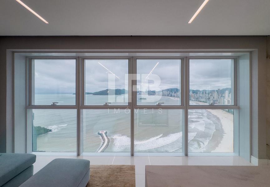 Apartamento com 3 quartos à venda, 164m², 4 banheiros, 3 garagens - Pioneiros - Balneário Camboriú — foto 2