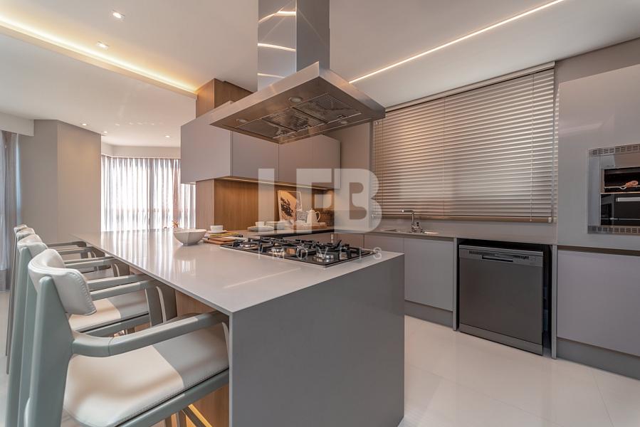 Apartamento com 4 quartos à venda, 233m², 5 banheiros, 4 garagens - Centro - Balneário Camboriú — foto 8