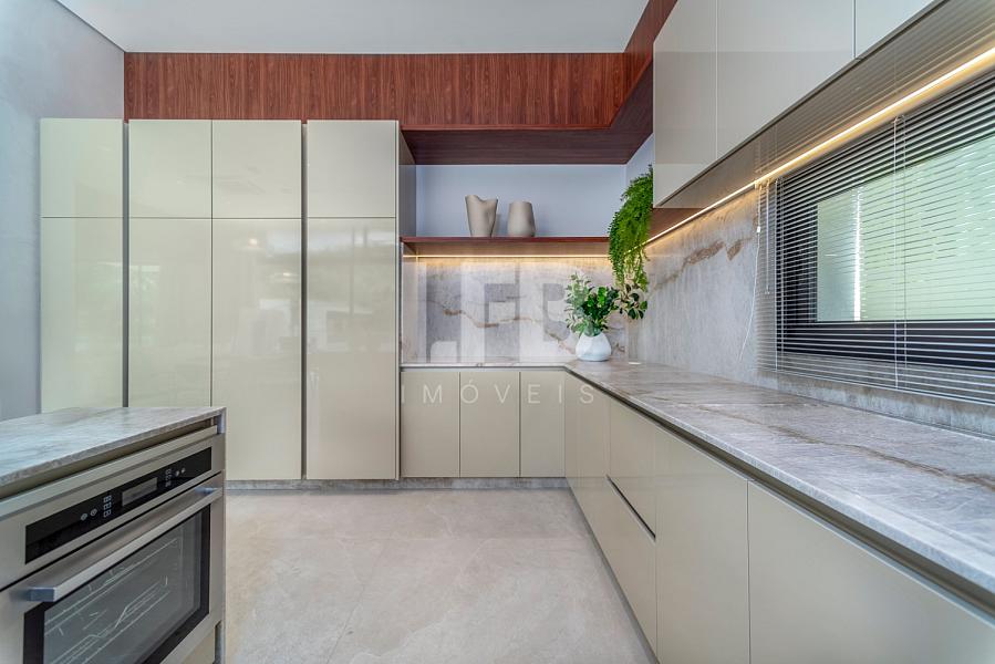 Casa com 4 suítes no condomínio Bella Vista — foto 41