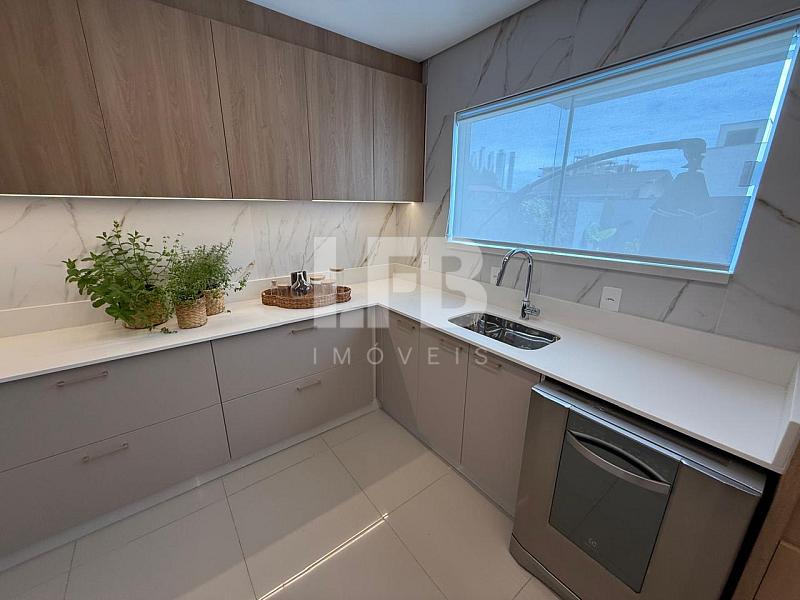 Casa com 4 suítes no condomínio Bella Vista — foto 26