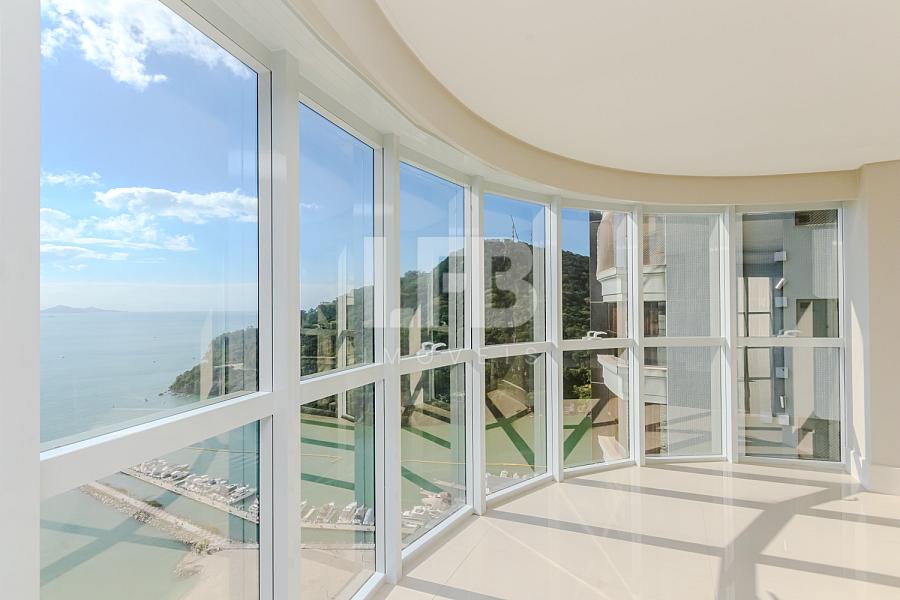 Apartamento frente mar no Ibiza towers - Balneário Camboriú. — foto 2