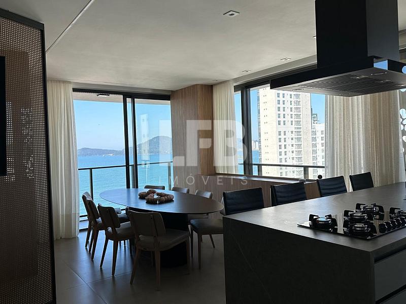 Apartamento com 3 quartos à venda, 124m², 4 banheiros, 2 garagens - Pioneiros - Balneário Camboriú — foto 2