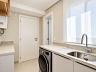 VENDIDO � Apartamento Mobiliado no Infinity Coast com Sacada Aberta | 3 Su�tes e 3 Vagas 16