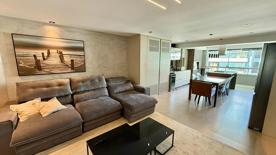 Apartamento Mobiliado no Emerald Praia Brava com 2 Dormit�rios e Vista Mar 1