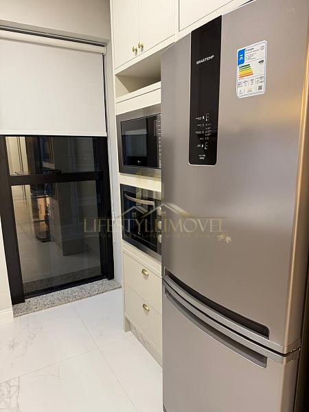 APARTAMENTO 3 SUITES MOBILIADO - ITAPEMA MEIA PRAIA - QUADRA MAR 6