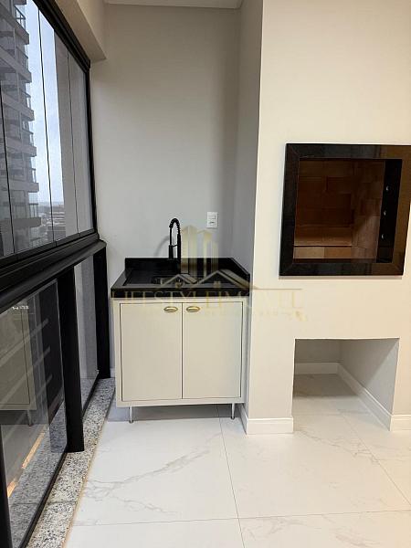 APARTAMENTO 3 SUITES MOBILIADO - ITAPEMA MEIA PRAIA - QUADRA MAR 9