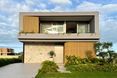 Casa de Condomínio com 5 quartos à venda, 357m², 6 banheiros, 2 garagens - Centro - Xangri-lá