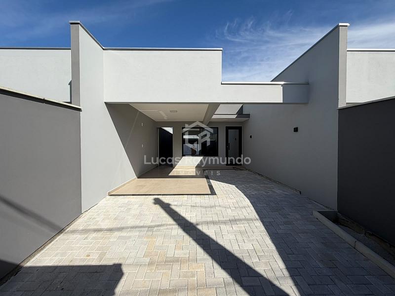 CASA 2 QUARTOS COM PASSAGEM LATERAL BAIRRO FIGUEIRA 1