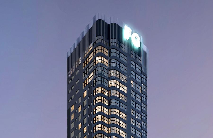 Central Tower: Impon�ncia Noturna a 195 Metros de Altura.