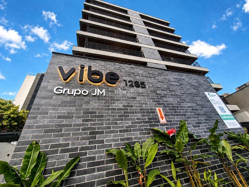 Detalhe da fachada do Vibe no bairro Bucarein em Joinville