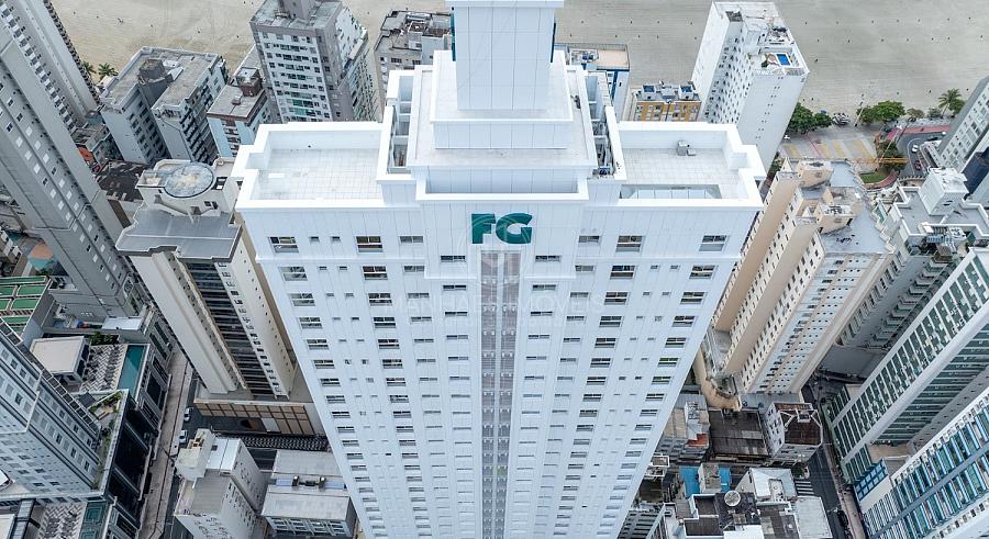 Grand Place Tower: 46 Pavimentos 