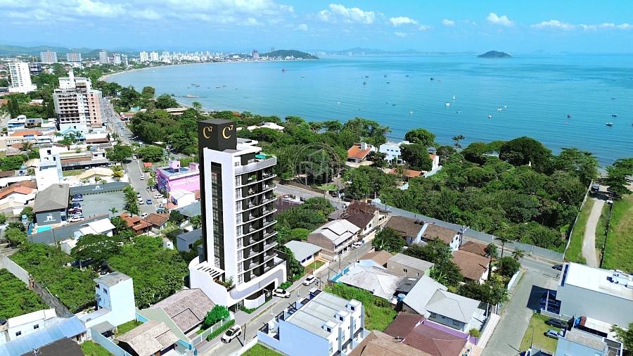 lite Residenz: Situado a apenas 200 metros da praia.