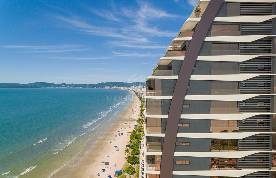 Enseada Residence | Arquitetura moderna com andares escalonados.