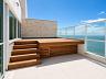 Deck com piscina privativa