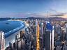 Sapphire Tower FG | Arquitetura imponente com pin�culo iluminado e vista privilegiada para a orla de Balne�rio Cambori�
