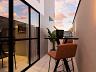 Terra�o privativo do Apartamento Garden (Giardino) com mesa de apoio e integra��o com a sala de estar