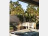 Spa / Fireplace