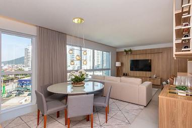Apartamento decorado à venda em Balneário Camboriú, no edifício Solar di Capri