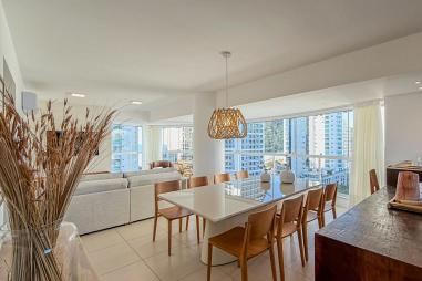 Apartamento com 3 quartos à venda, 119m², 3 banheiros, 3 garagens - Centro - Balneário Camboriú