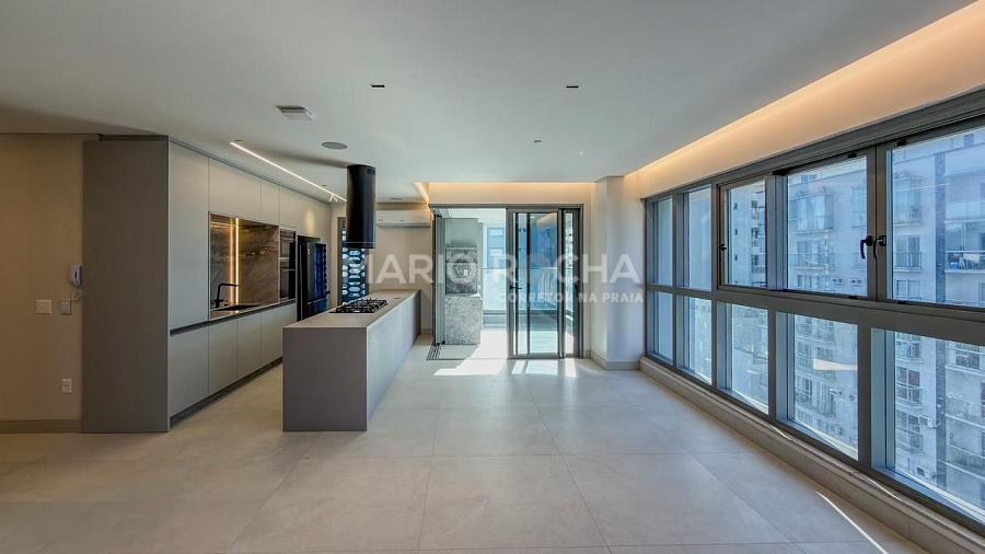 Apartamento mobiliado à venda em Balneário Camboriú, no edifício Tonino Lamborghini — foto 3