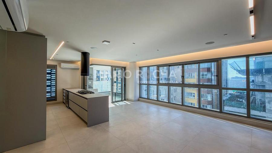 Apartamento mobiliado à venda em Balneário Camboriú, no edifício Tonino Lamborghini — foto 4